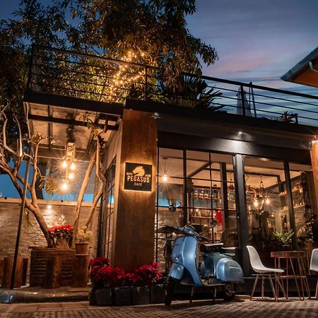 לינה וארוחת בוקר צ'יאנג מאי Gordnuea Boutique House מראה חיצוני תמונה