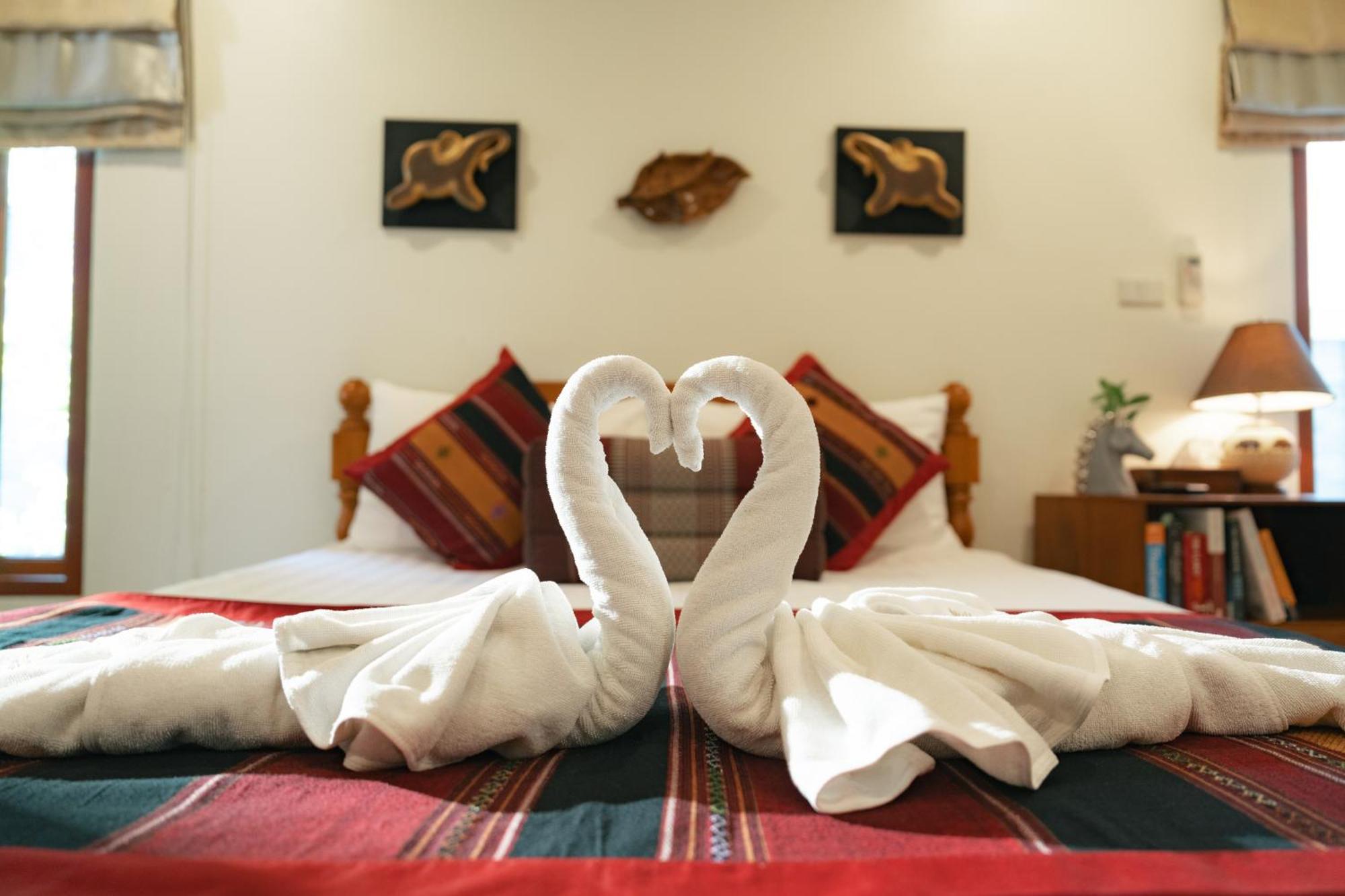 לינה וארוחת בוקר צ'יאנג מאי Gordnuea Boutique House מראה חיצוני תמונה