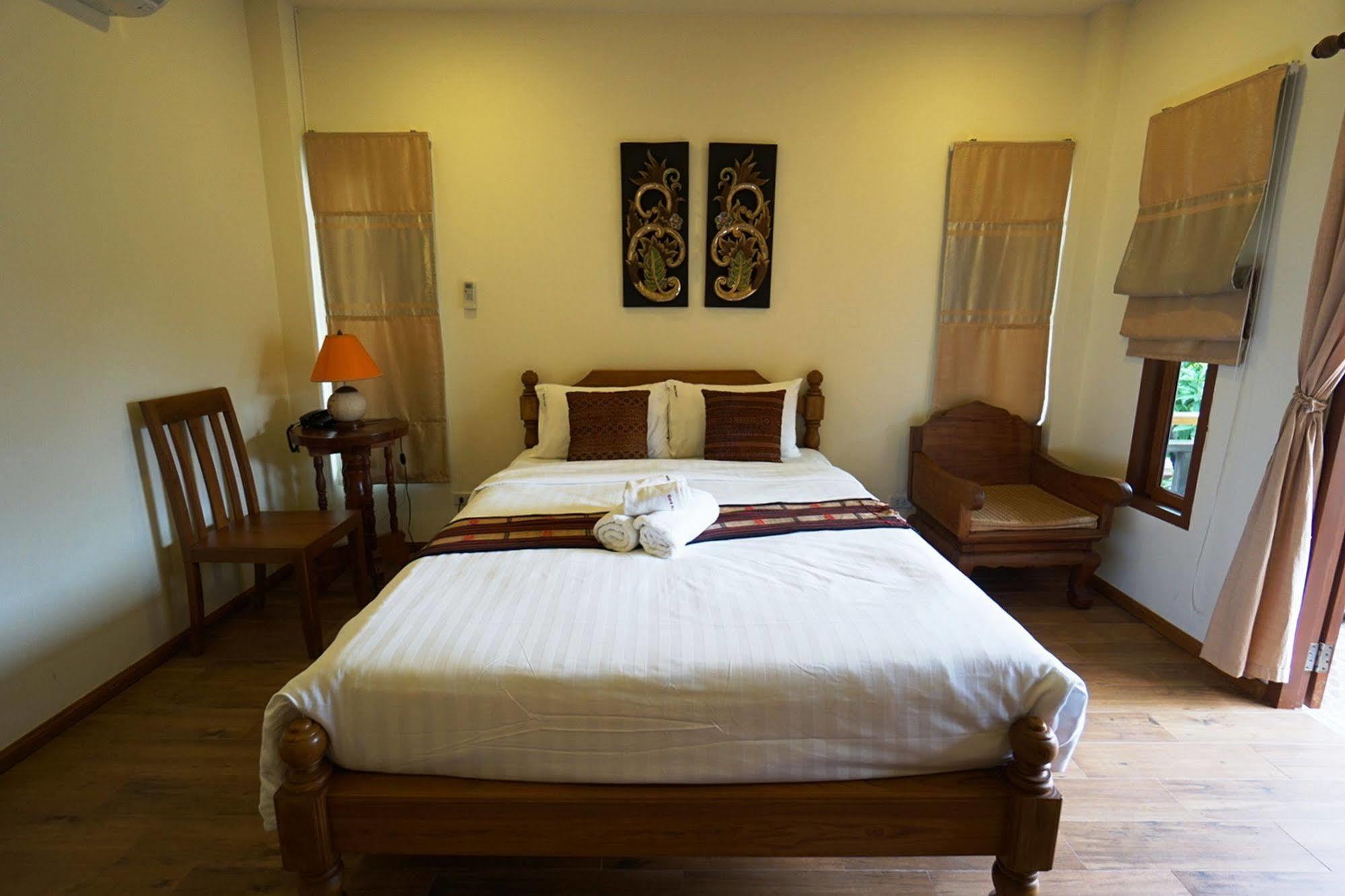 לינה וארוחת בוקר צ'יאנג מאי Gordnuea Boutique House מראה חיצוני תמונה